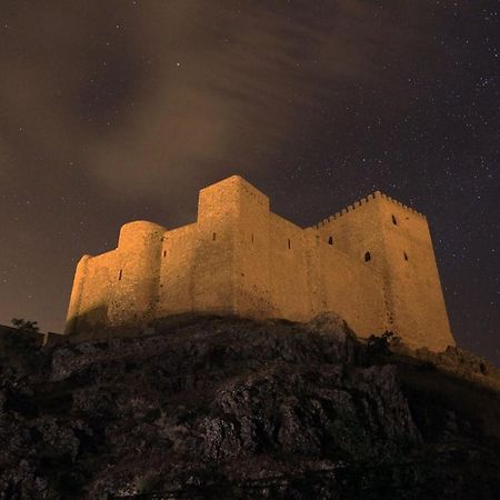 Mesoncillo Neo Βίλα Hornos Εξωτερικό φωτογραφία